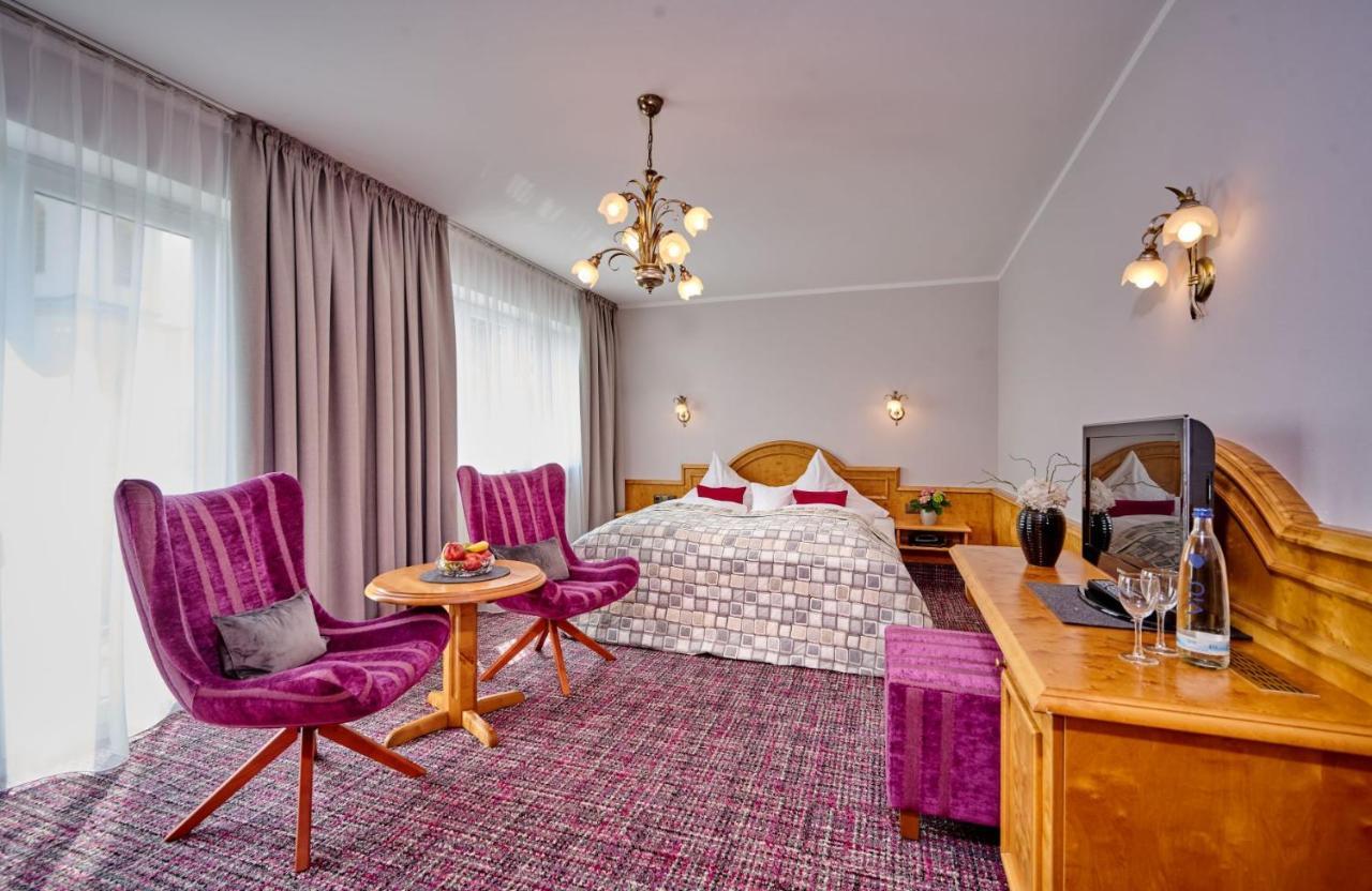 Landhotel Schneider Riedenburg Dış mekan fotoğraf