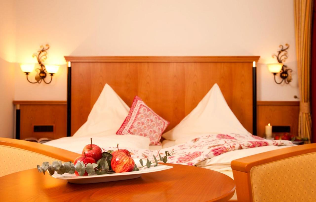 Landhotel Schneider Riedenburg Dış mekan fotoğraf