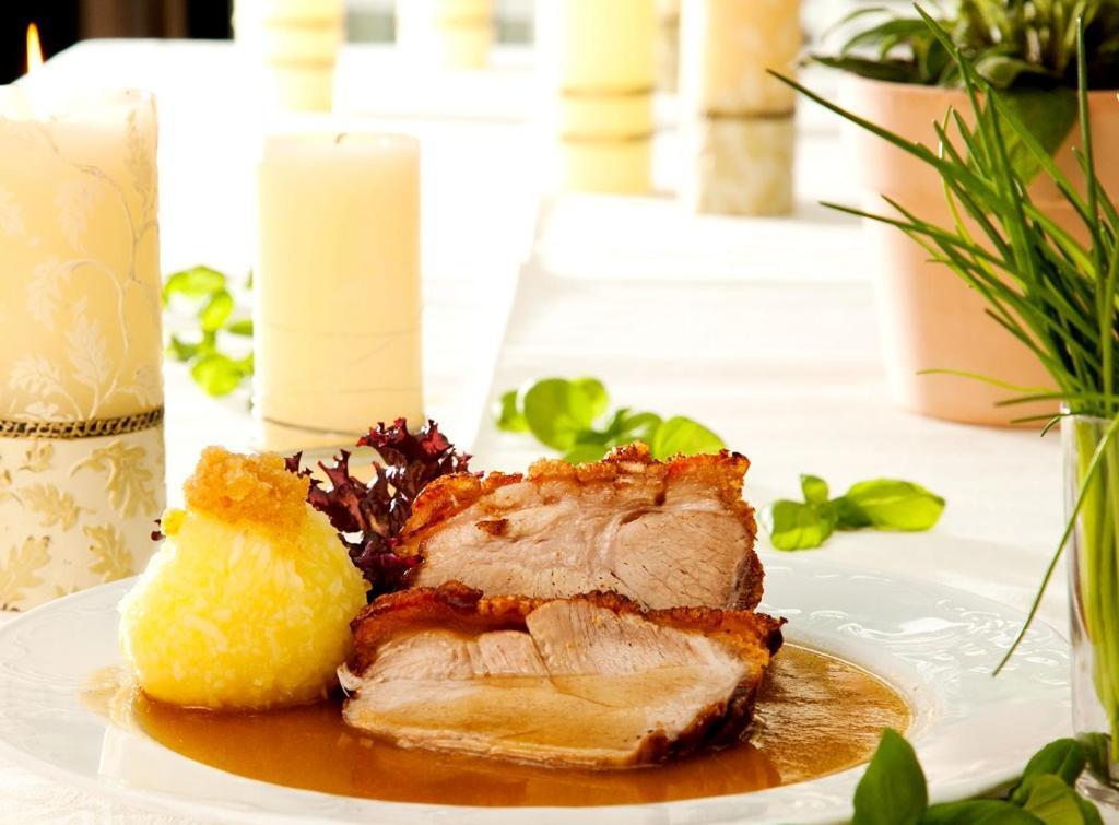 Landhotel Schneider Riedenburg Dış mekan fotoğraf