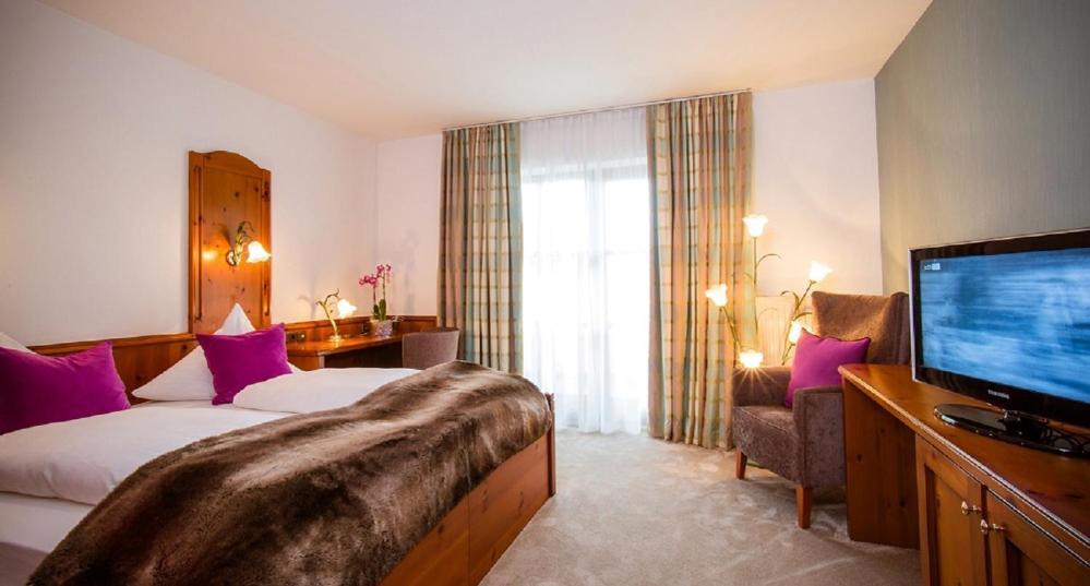 Landhotel Schneider Riedenburg Dış mekan fotoğraf