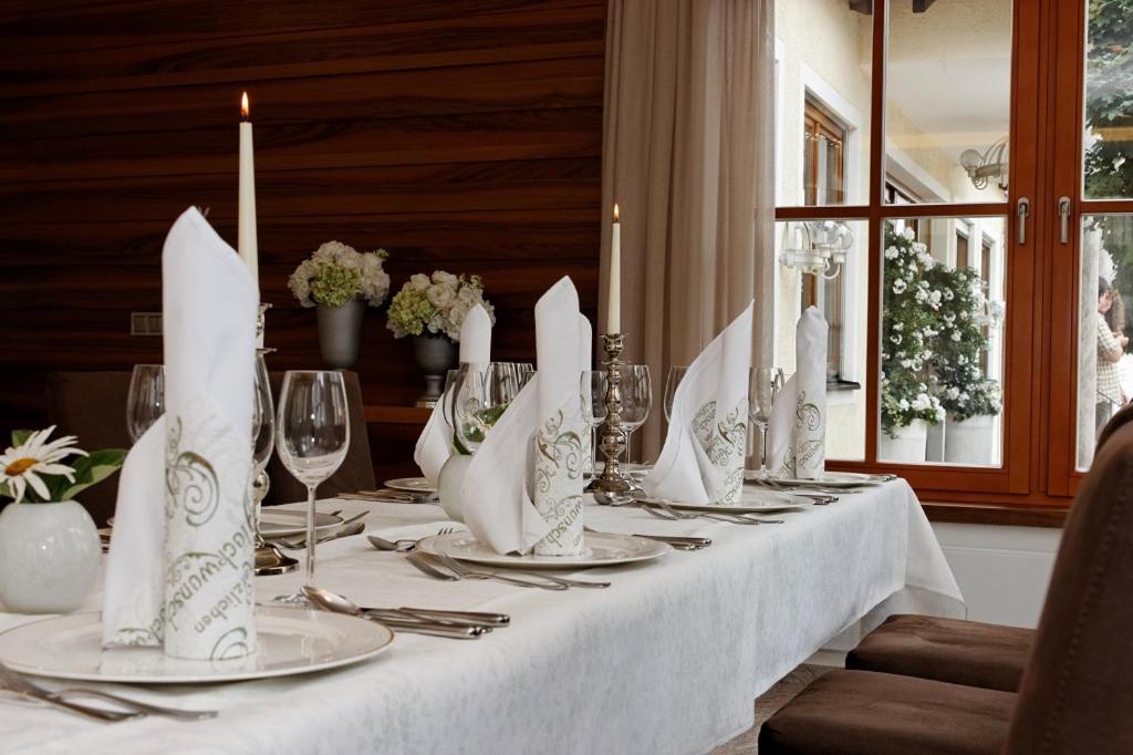 Landhotel Schneider Riedenburg Dış mekan fotoğraf