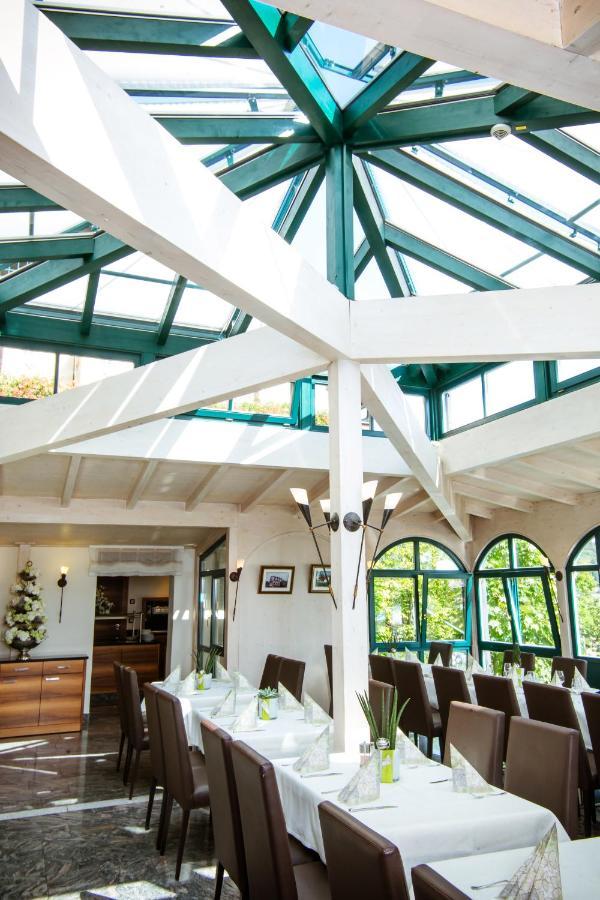 Landhotel Schneider Riedenburg Dış mekan fotoğraf