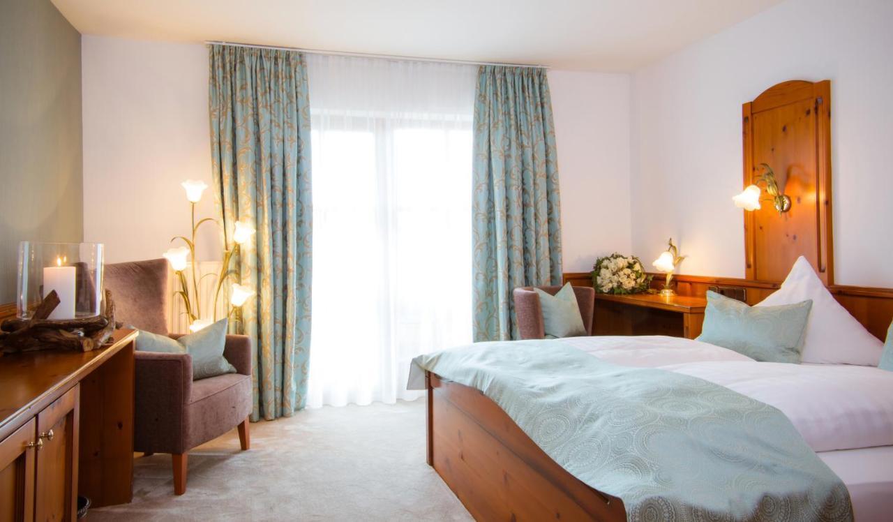 Landhotel Schneider Riedenburg Dış mekan fotoğraf